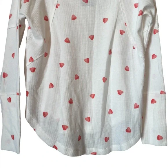 Lucky Brand Cream with Hearts Long Sleeved Top - Picture 9 of 14
